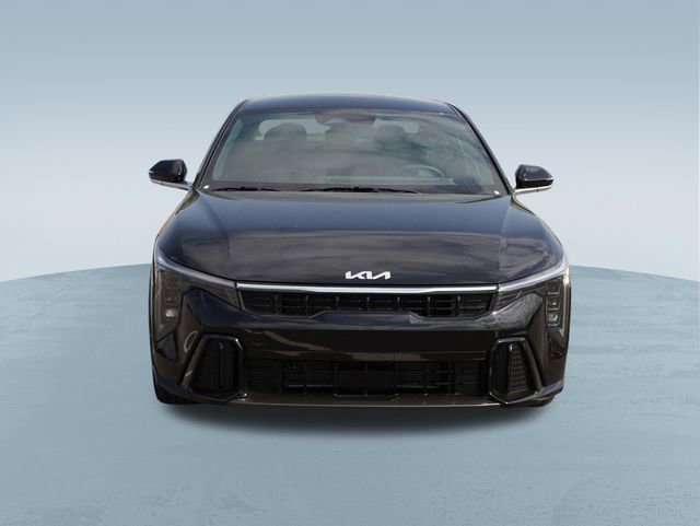 Used 2025 Kia K4 GT-Line image 2