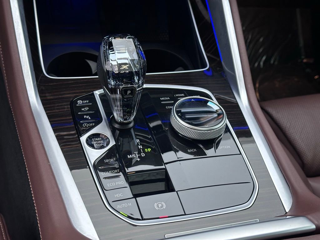 Certified 2023 BMW X6 M50i w/ Executive Package image 17