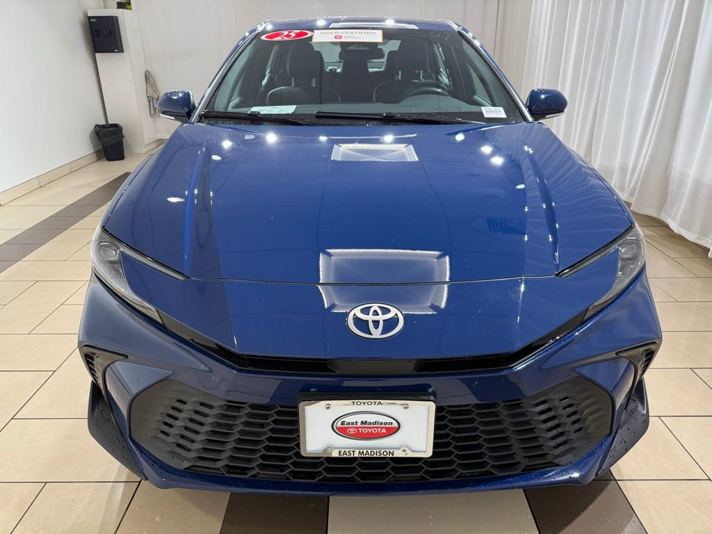 Certified 2025 Toyota Camry SE image 8