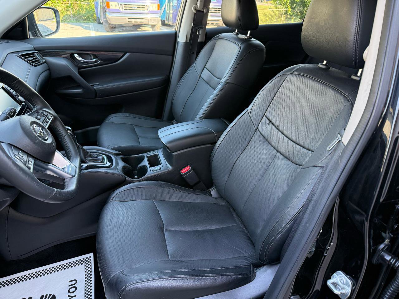 Used 2018 Nissan Rogue SL w/ Premium Package AWD/4WD image 19