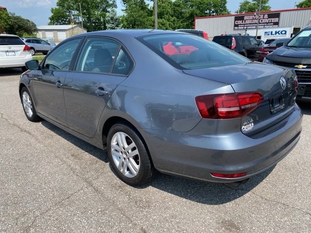 Used 2018 Volkswagen Jetta S image 4