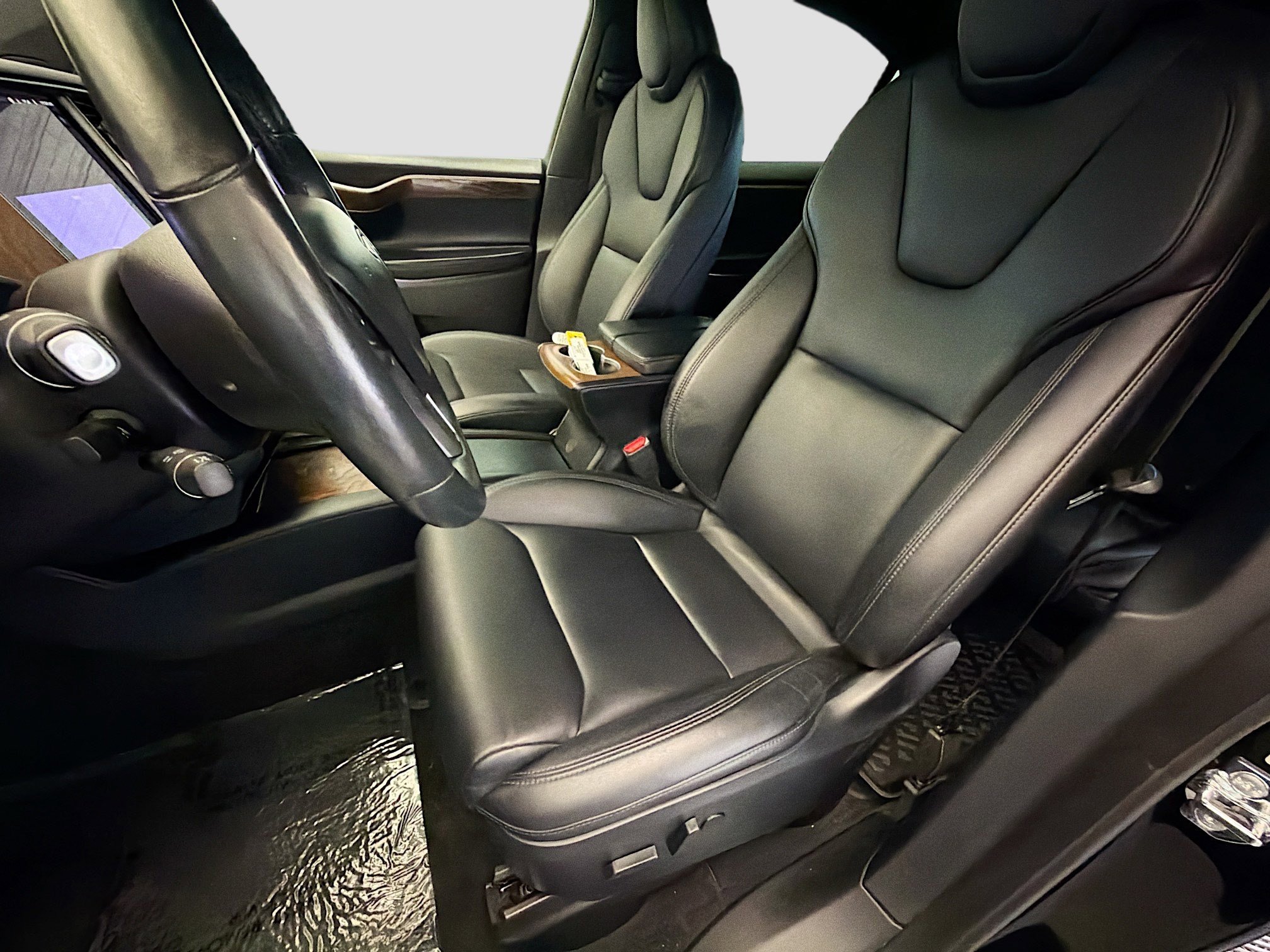 Used 2020 Tesla Model X Long Range image 9