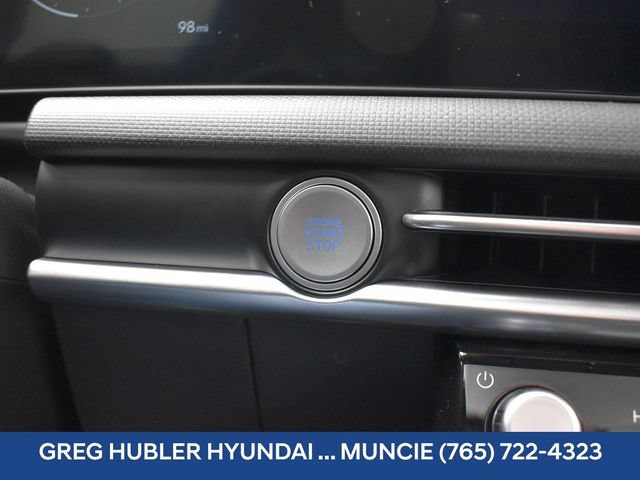 Used 2025 Hyundai Tucson SEL AWD/4WD image 24