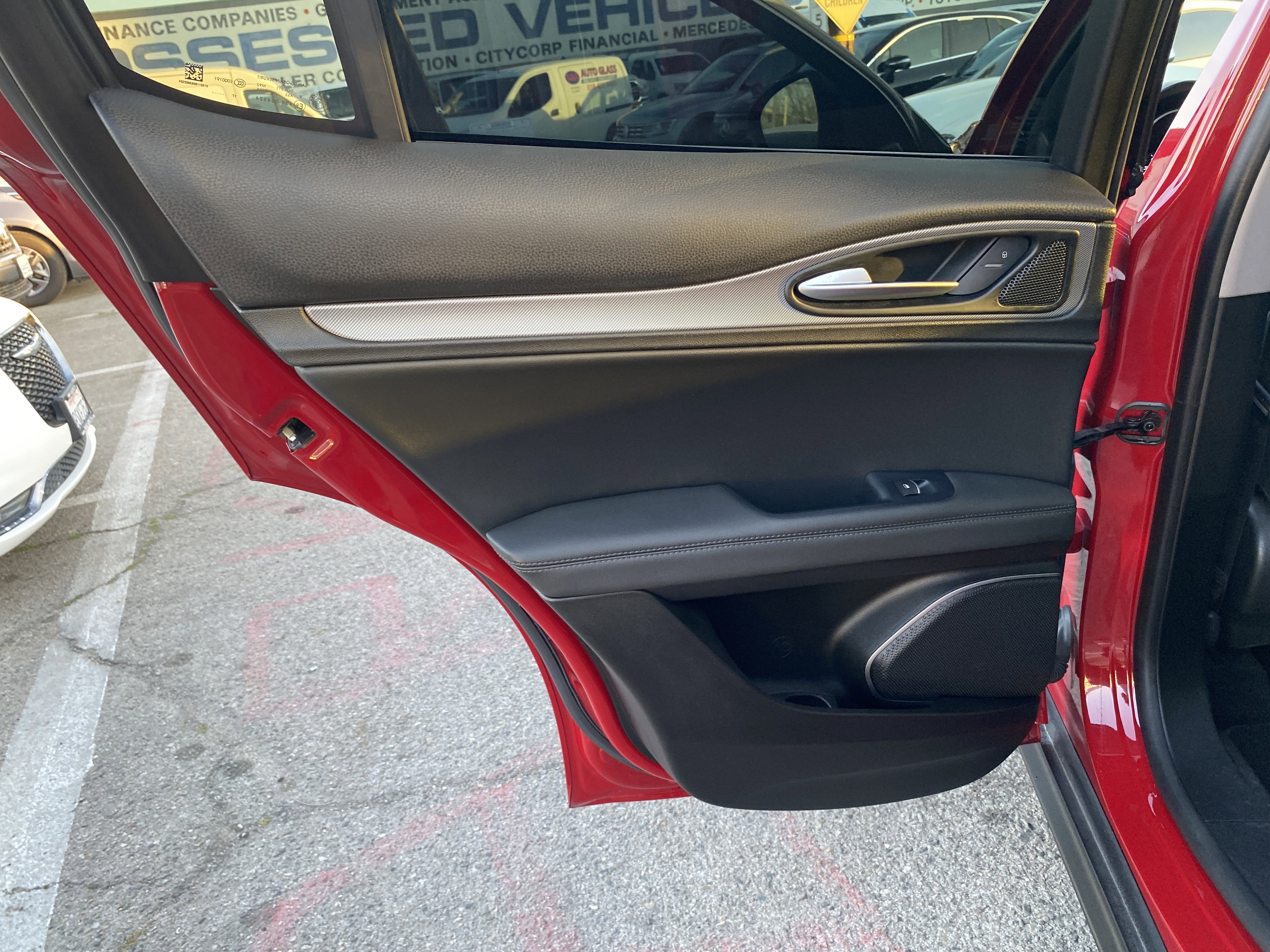 Used 2018 Alfa Romeo Stelvio Sport w/ Quick Order Package 22J Sport image 19
