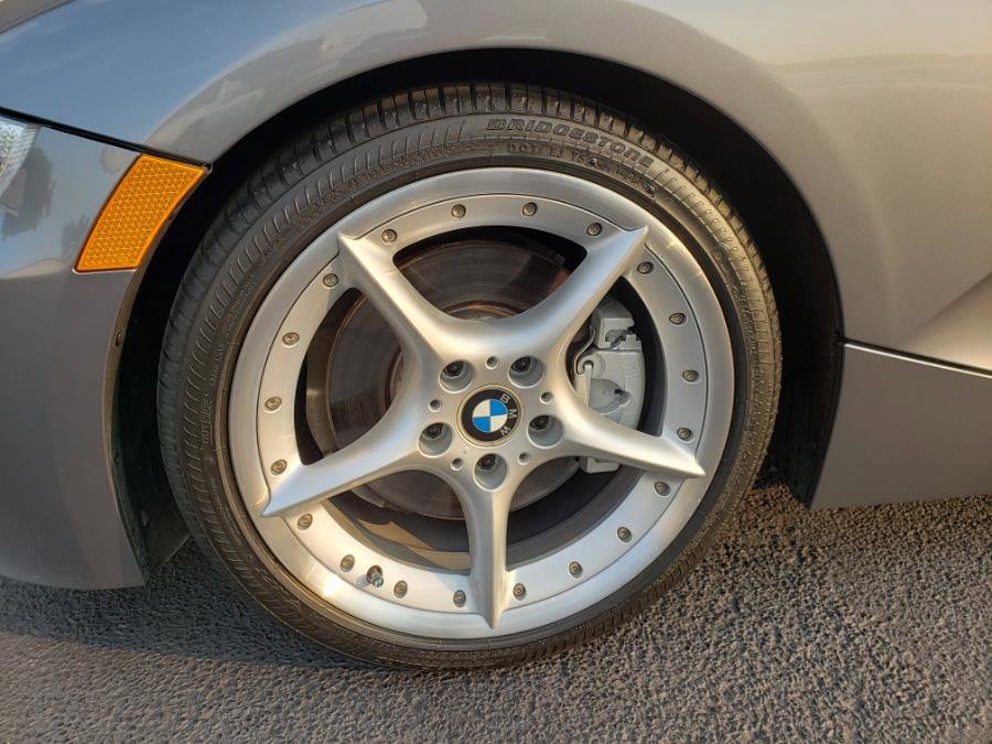 Used 2008 BMW Z4 3.0si image 46