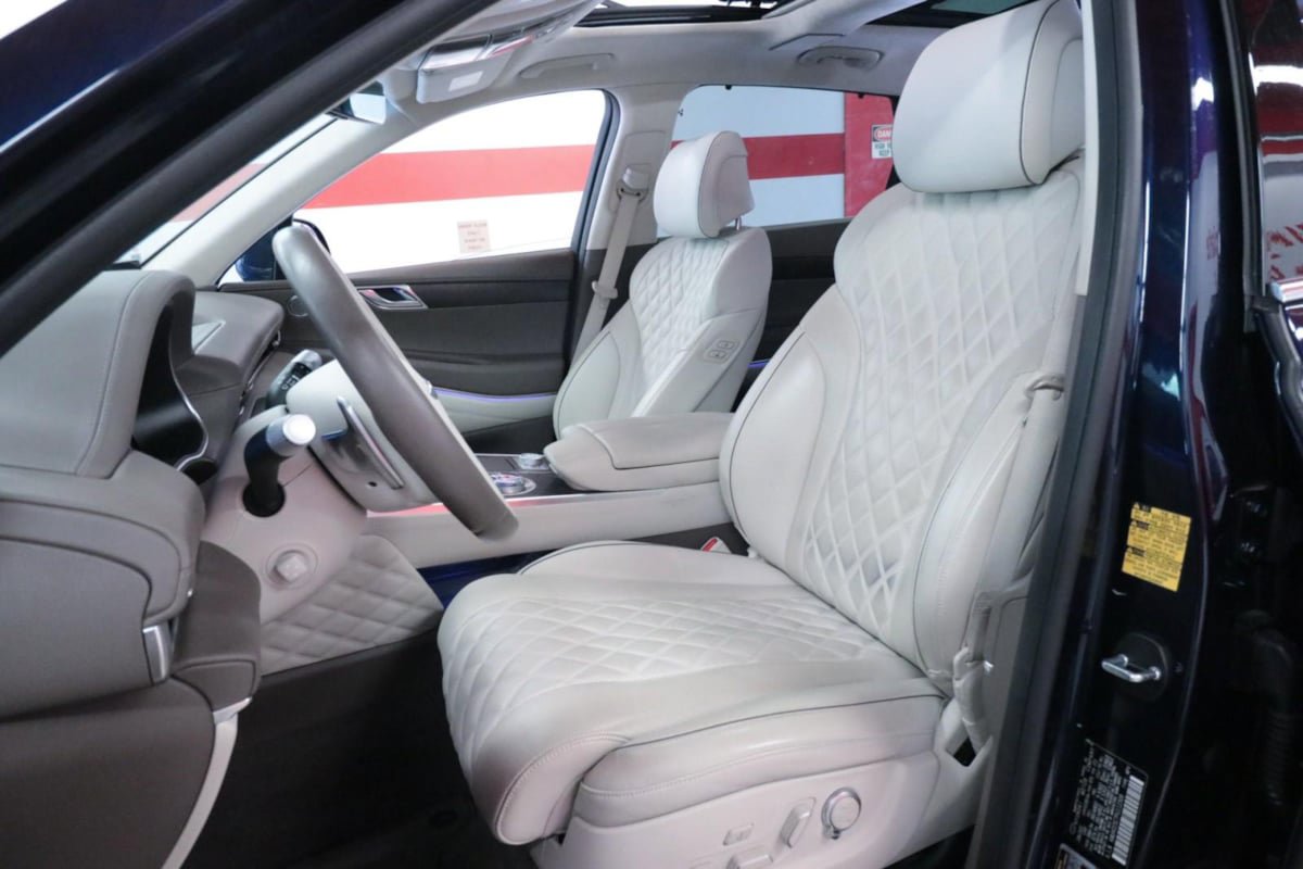 Used 2023 Genesis GV80 3.5T w/ Prestige Package AWD/4WD image 11
