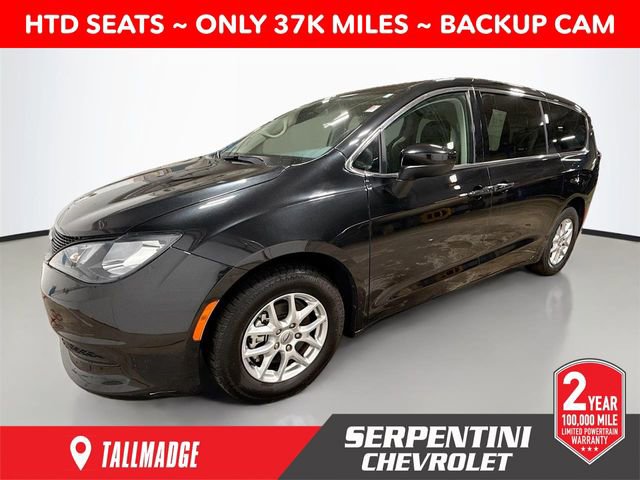 Used 2022 Chrysler Voyager LX
