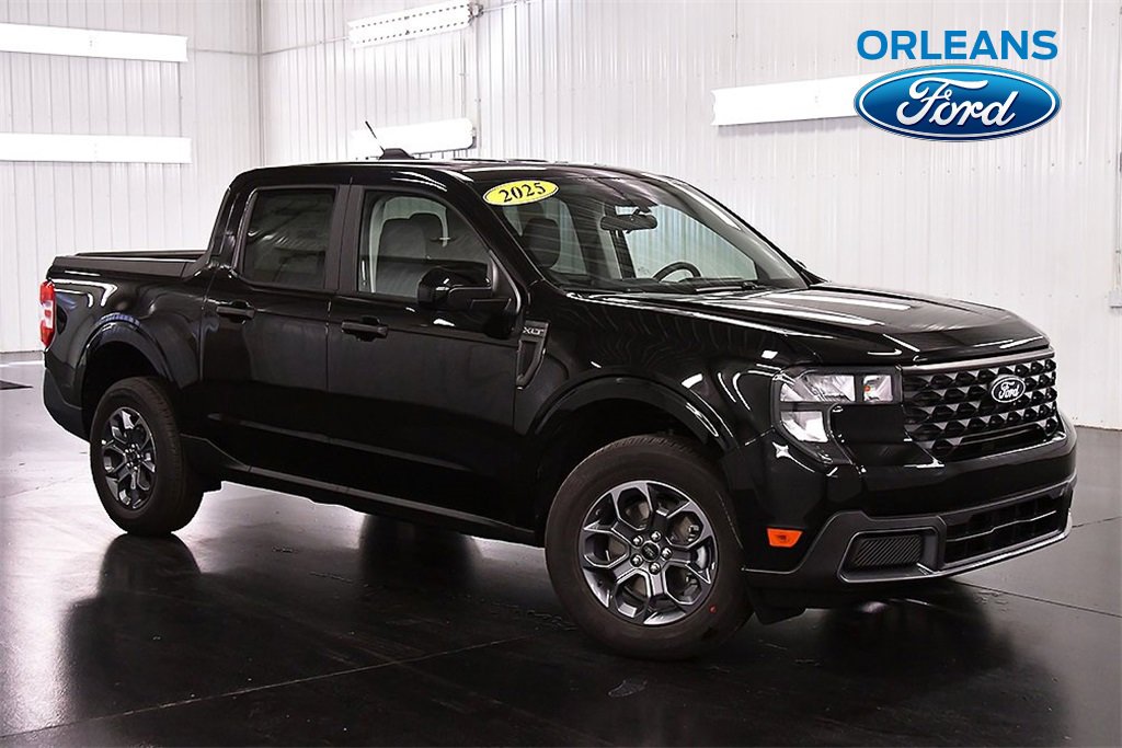 New 2025 Ford Maverick XLT