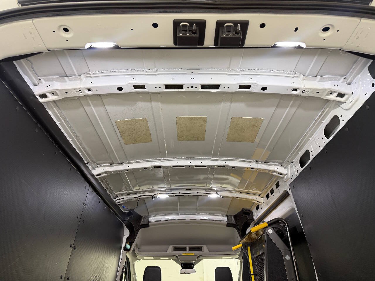 Used 2020 Ford Transit 250 Medium Roof RWD image 84