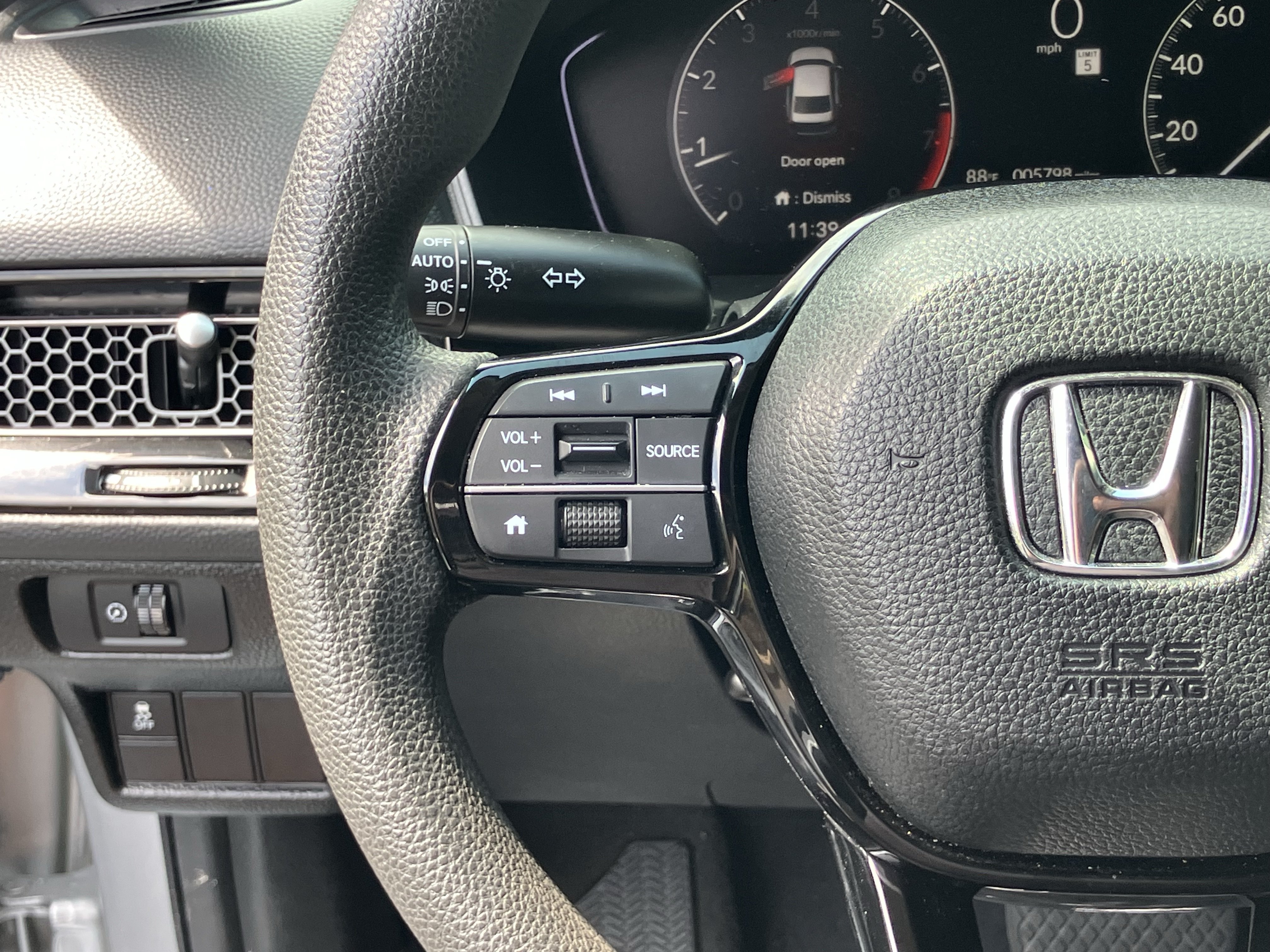 Used 2025 Honda Civic LX image 21