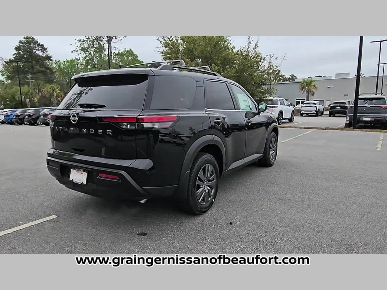 New 2026 Nissan Pathfinder SV FWD image 33