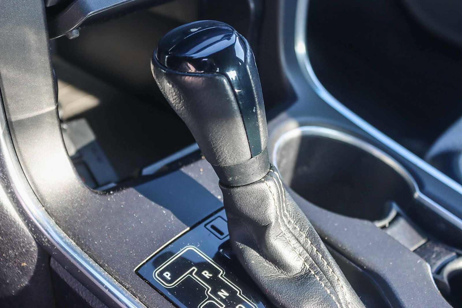 Used 2015 Toyota Camry XSE image 19