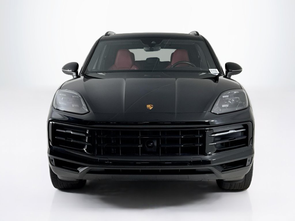 Used 2024 Porsche Cayenne AWD/4WD image 8