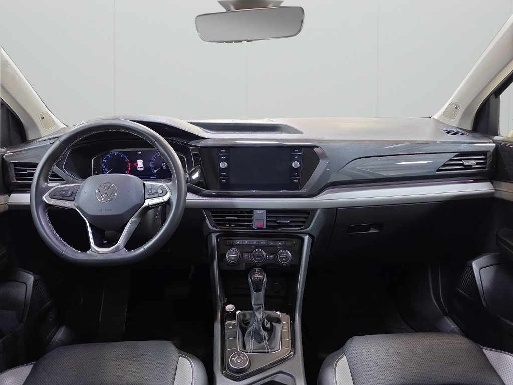 Used 2022 Volkswagen Taos SEL w/ Panoramic Sunroof Package AWD/4WD image 17