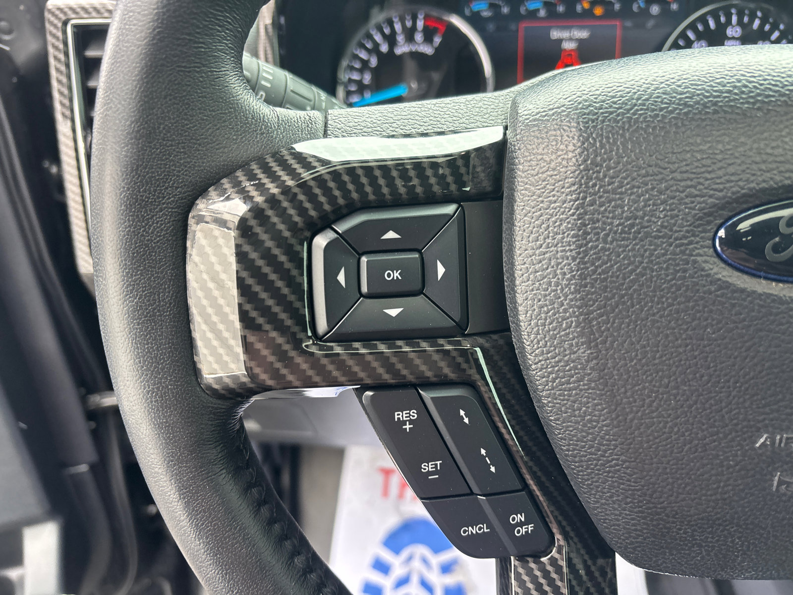 Used 2021 Ford Expedition XLT image 18