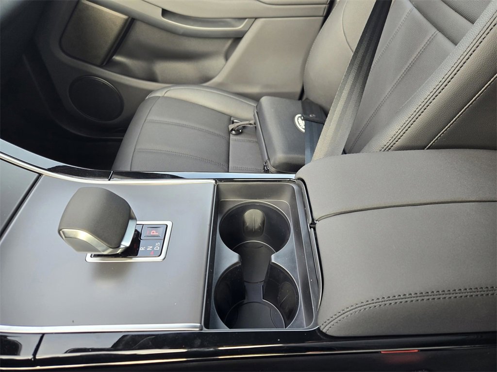 New 2026 Land Rover Range Rover Evoque S image 8