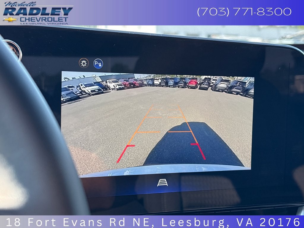 Used 2026 Chevrolet Equinox LT FWD image 11