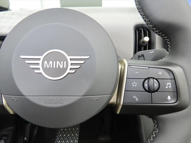 New 2026 MINI Cooper S image 13