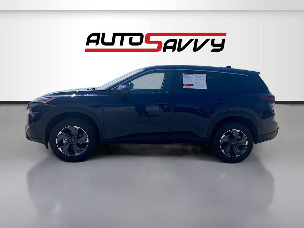 Used 2026 Nissan Rogue SV image 4