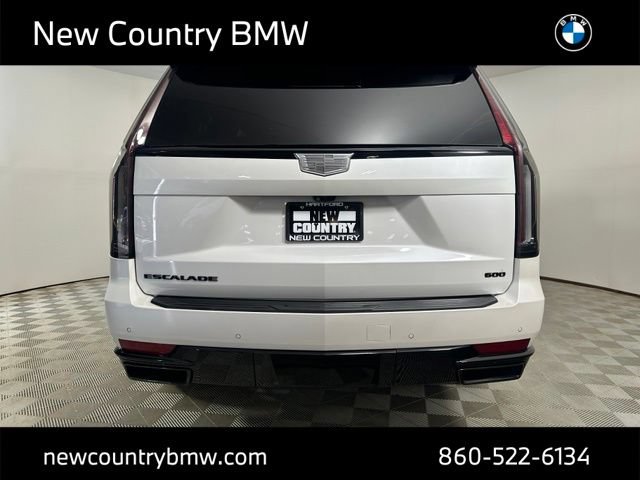 Used 2024 Cadillac Escalade ESV Sport Platinum w/ LPO, ONYX Package AWD/4WD image 5