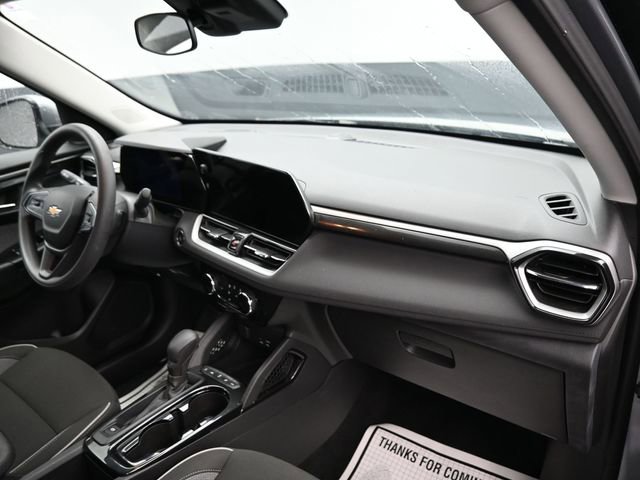 Used 2025 Chevrolet TrailBlazer LT image 9