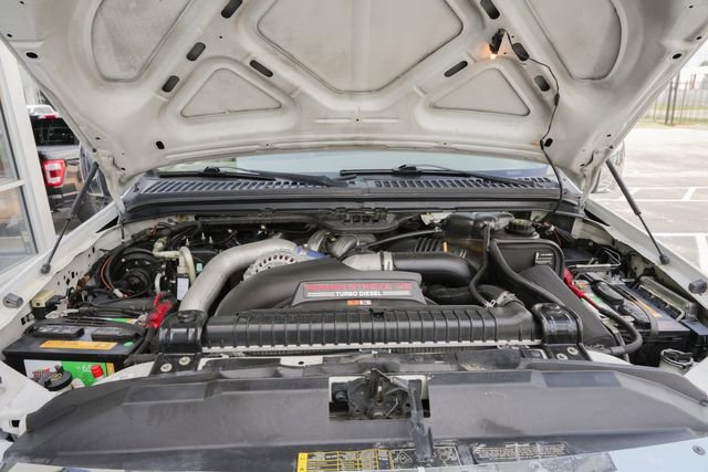 Used 2006 Ford F350 Lariat image 31