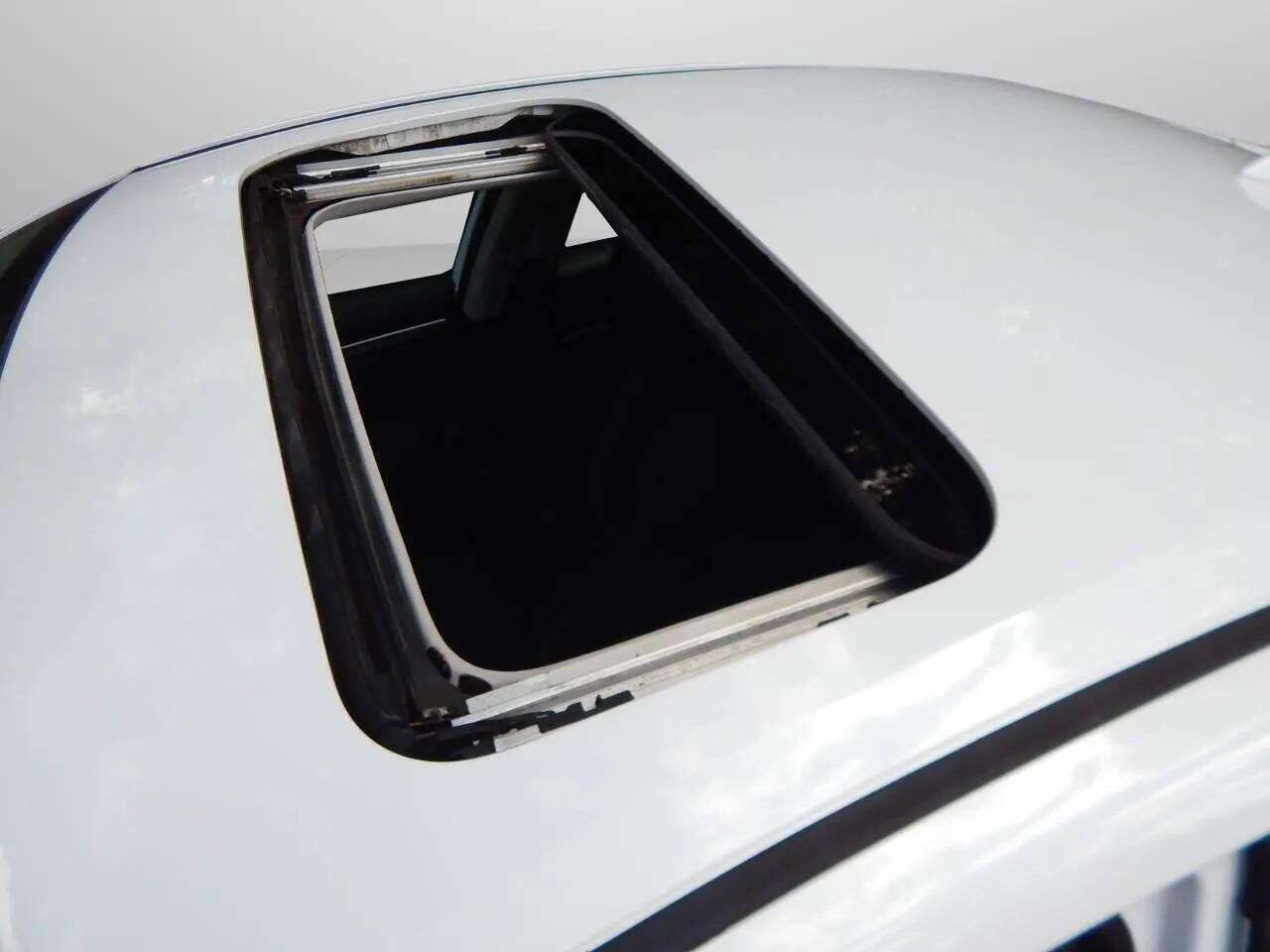 Used 2018 Honda Civic EX image 21