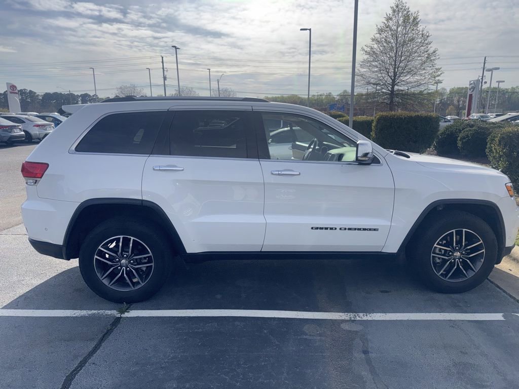 Used 2018 Jeep Grand Cherokee Limited image 6