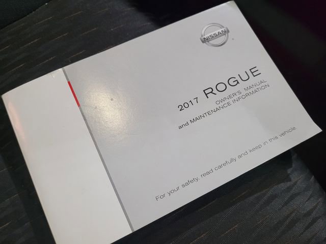 Used 2017 Nissan Rogue SV image 65