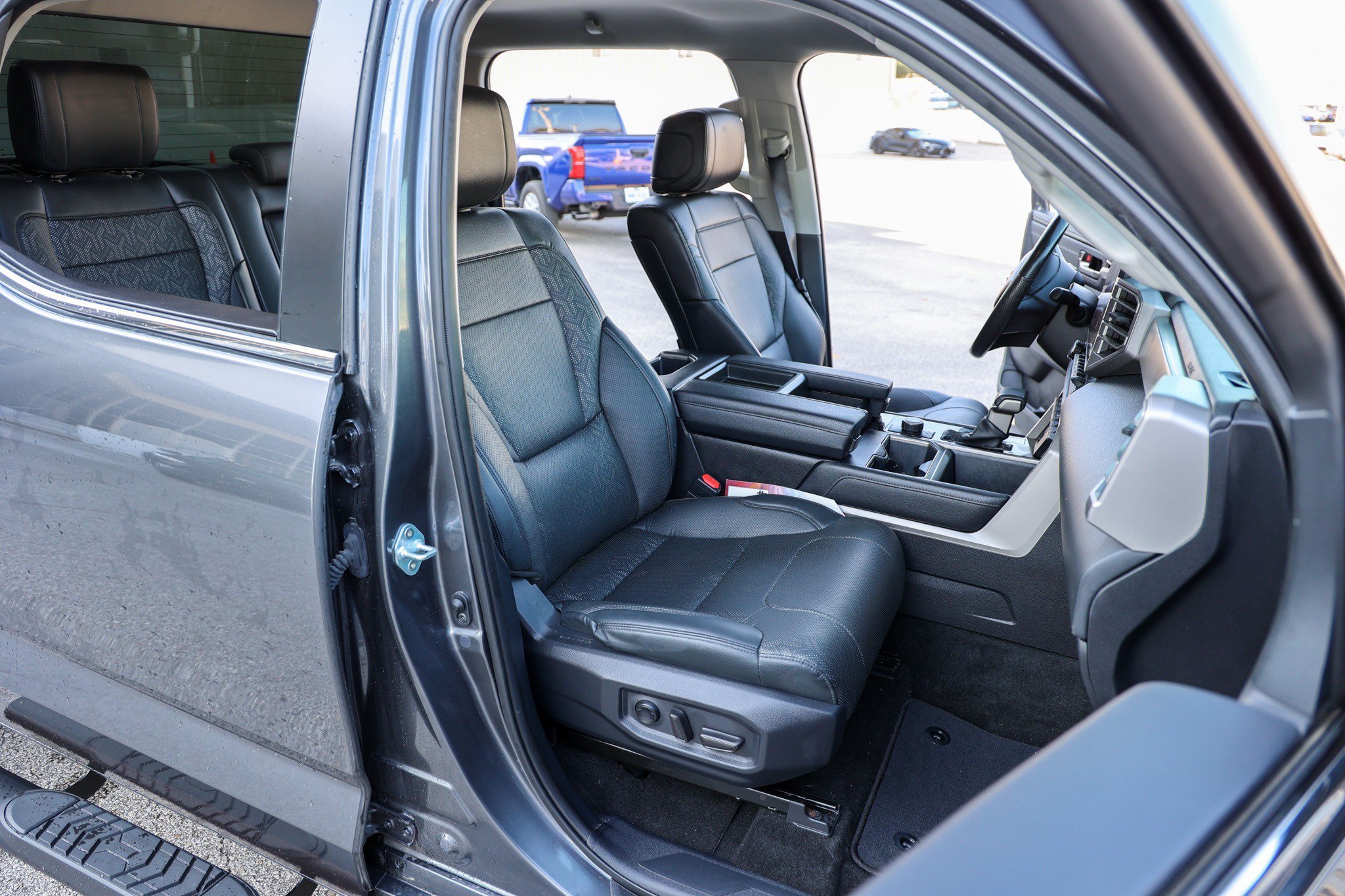 Used 2024 Toyota Tundra Limited RWD image 43