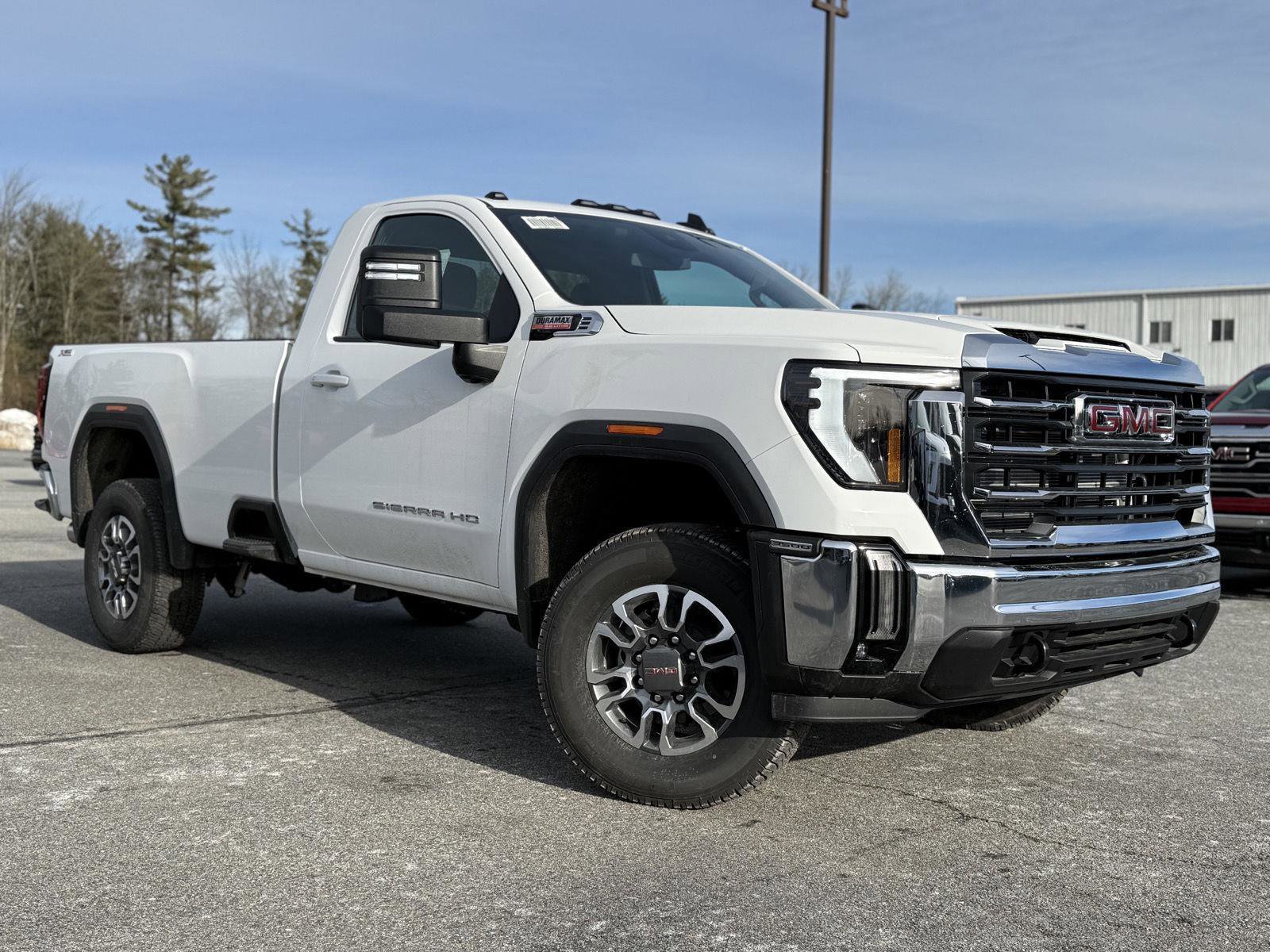 New 2025 GMC Sierra 3500 SLE w/ SLE Convenience Package