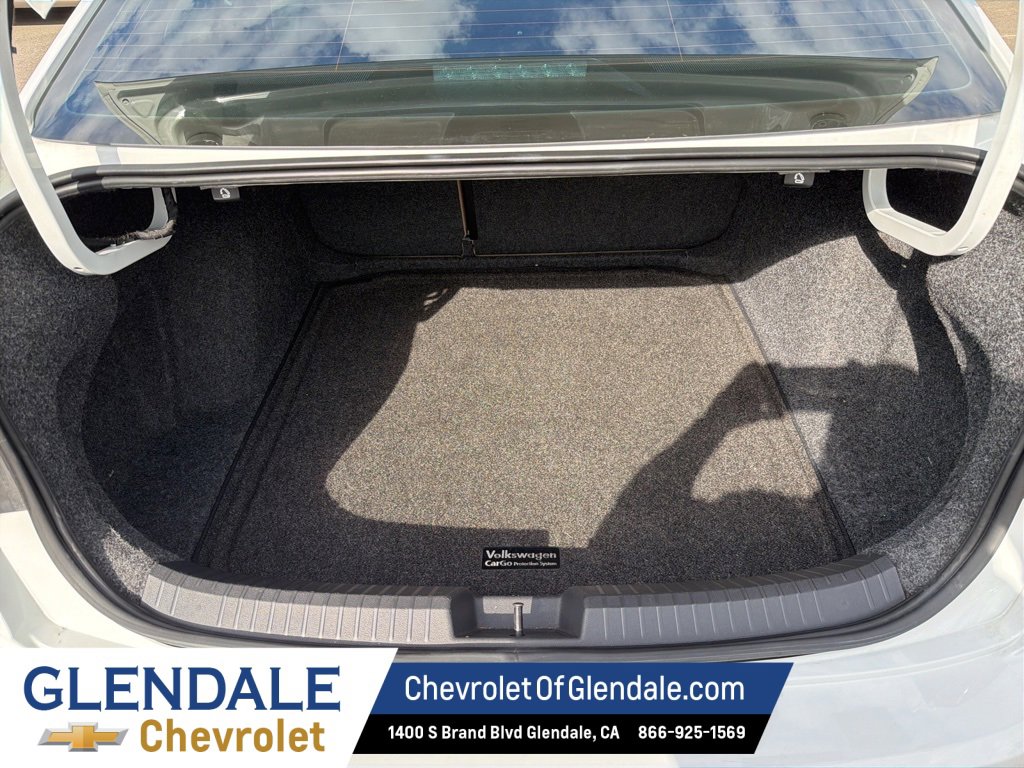 Used 2019 Volkswagen Jetta SE image 22