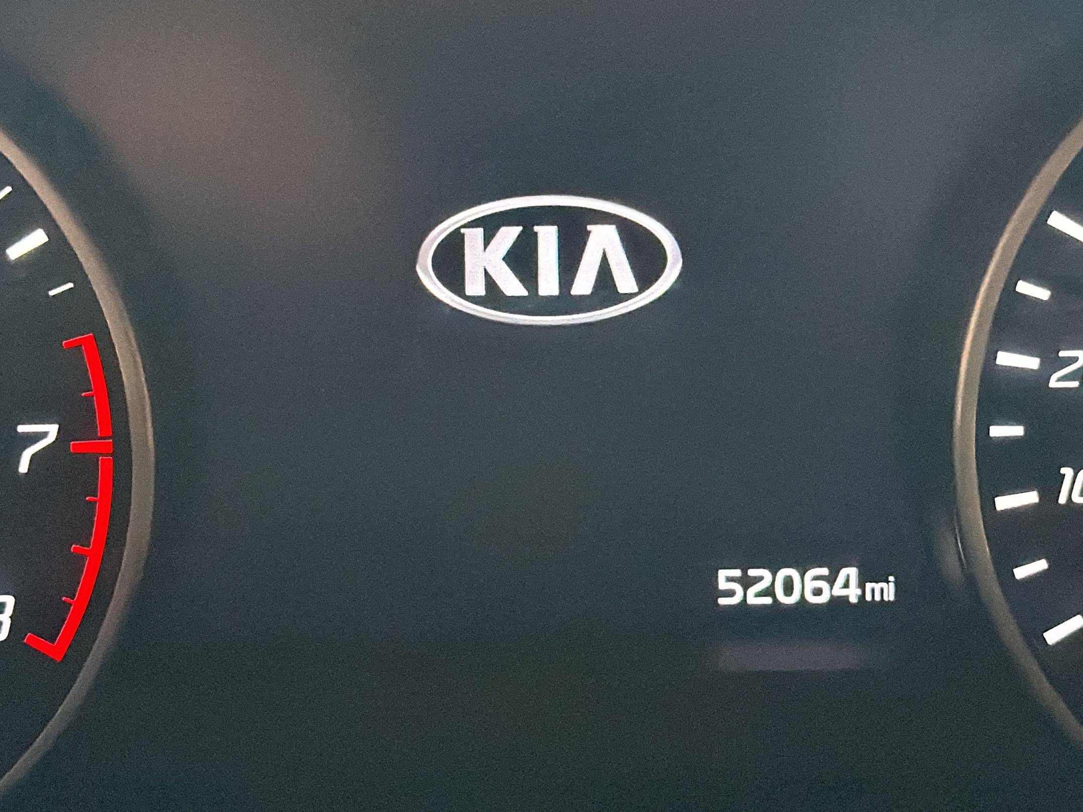 Used 2020 Kia Stinger GT1 RWD image 24