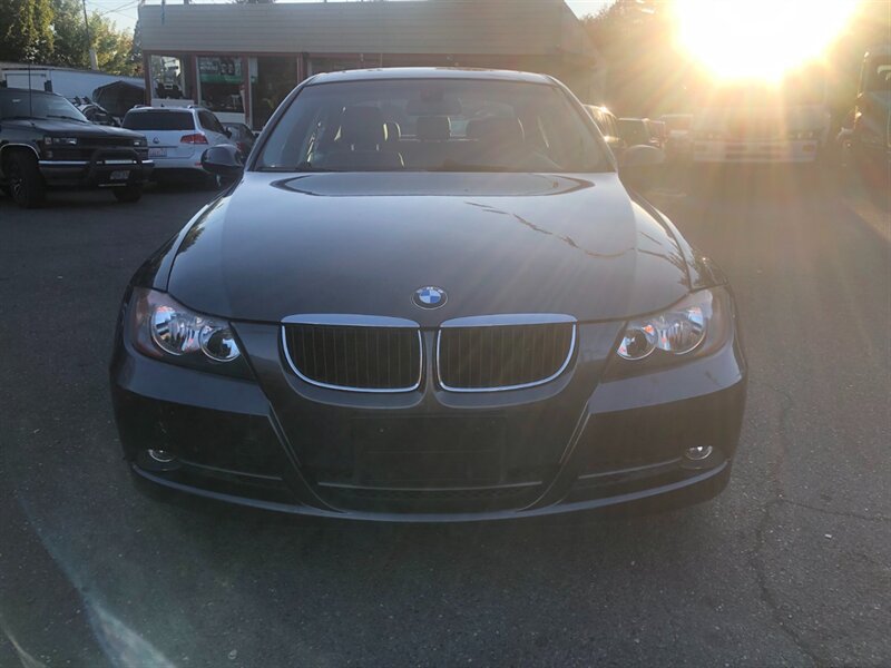 Used 2008 BMW 328i Sedan RWD image 4