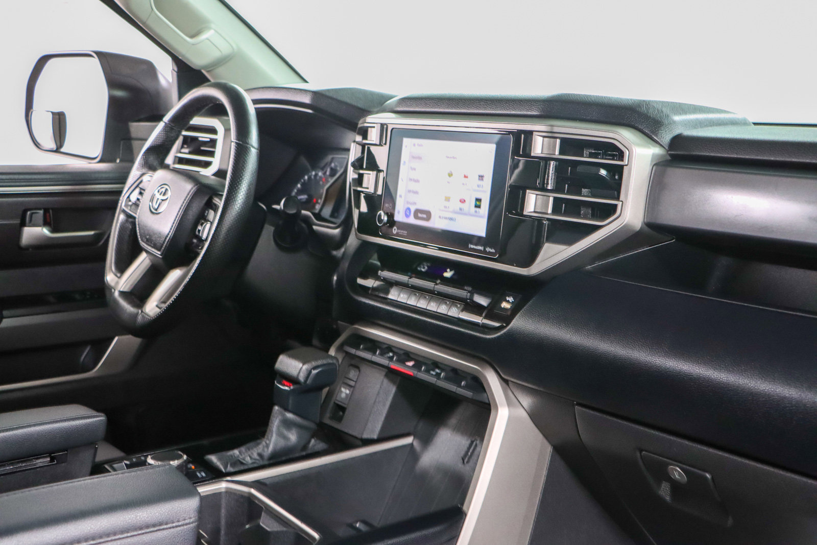 Used 2024 Toyota Tundra SR5 w/ TRD Off-Road Package image 27