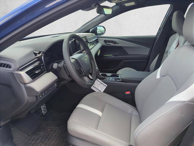 Used 2026 Toyota Camry SE FWD image 12