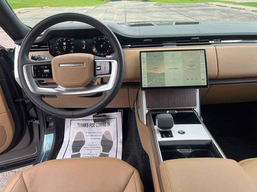 Used 2026 Land Rover Range Rover SE AWD/4WD image 12