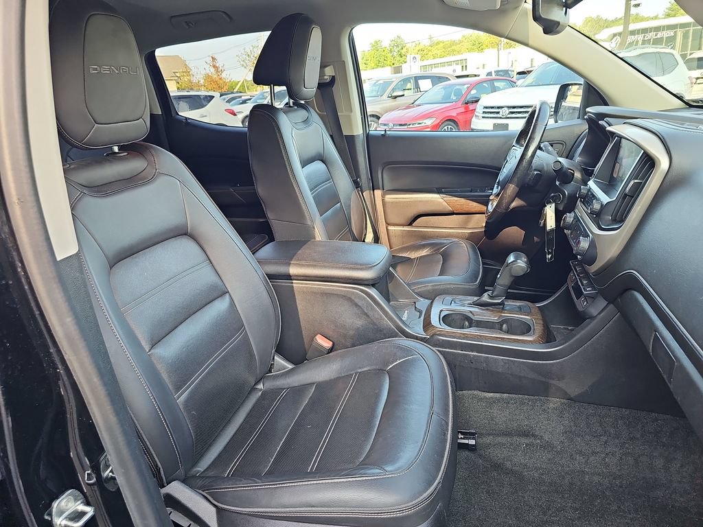 Used 2017 GMC Canyon Denali AWD/4WD image 11