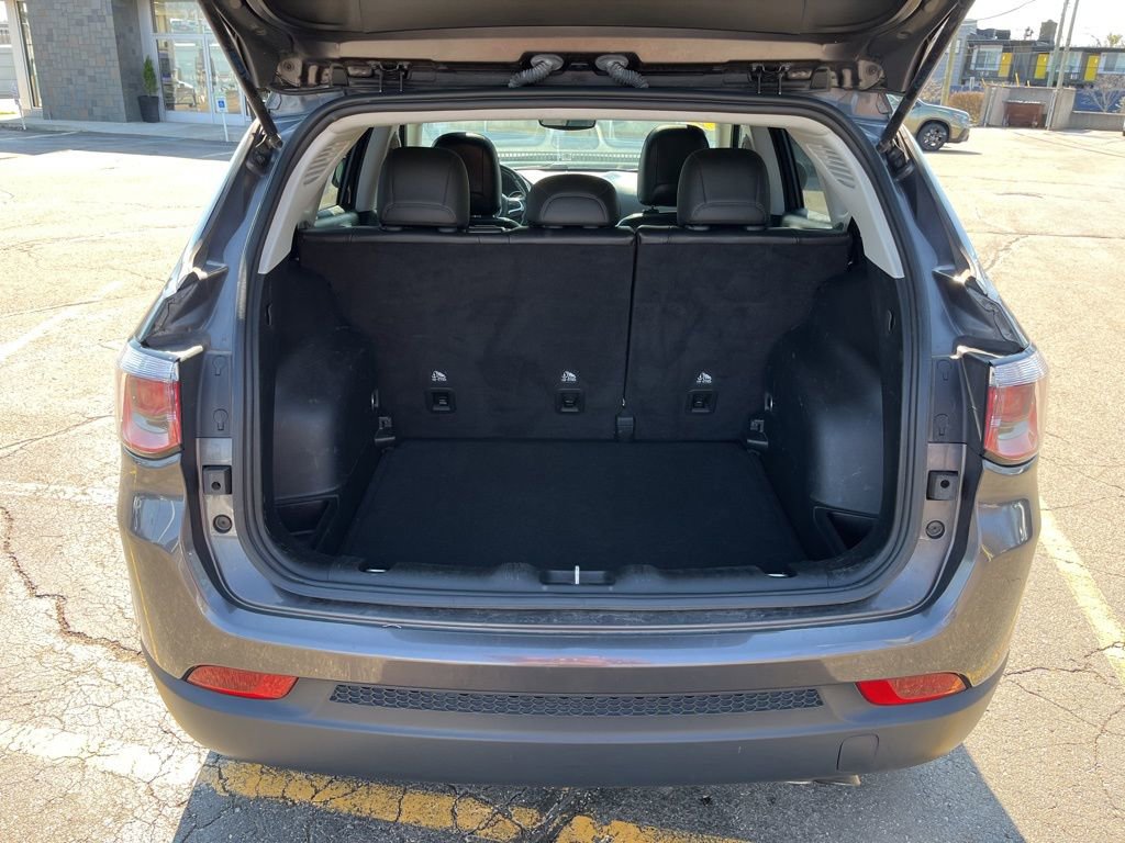 Used 2019 Jeep Compass Limited image 25