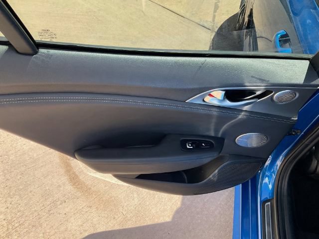 Used 2020 Kia Stinger GT2 image 13