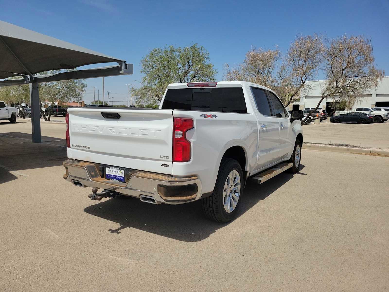 Used 2023 Chevrolet Silverado 1500 LTZ w/ Technology Package image 10