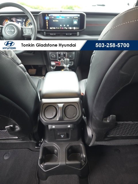 Used 2025 Jeep Wrangler Unlimited Rubicon image 27