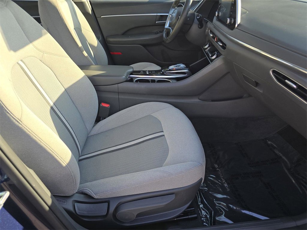 Used 2021 Hyundai Sonata SEL w/ Convenience Package image 26