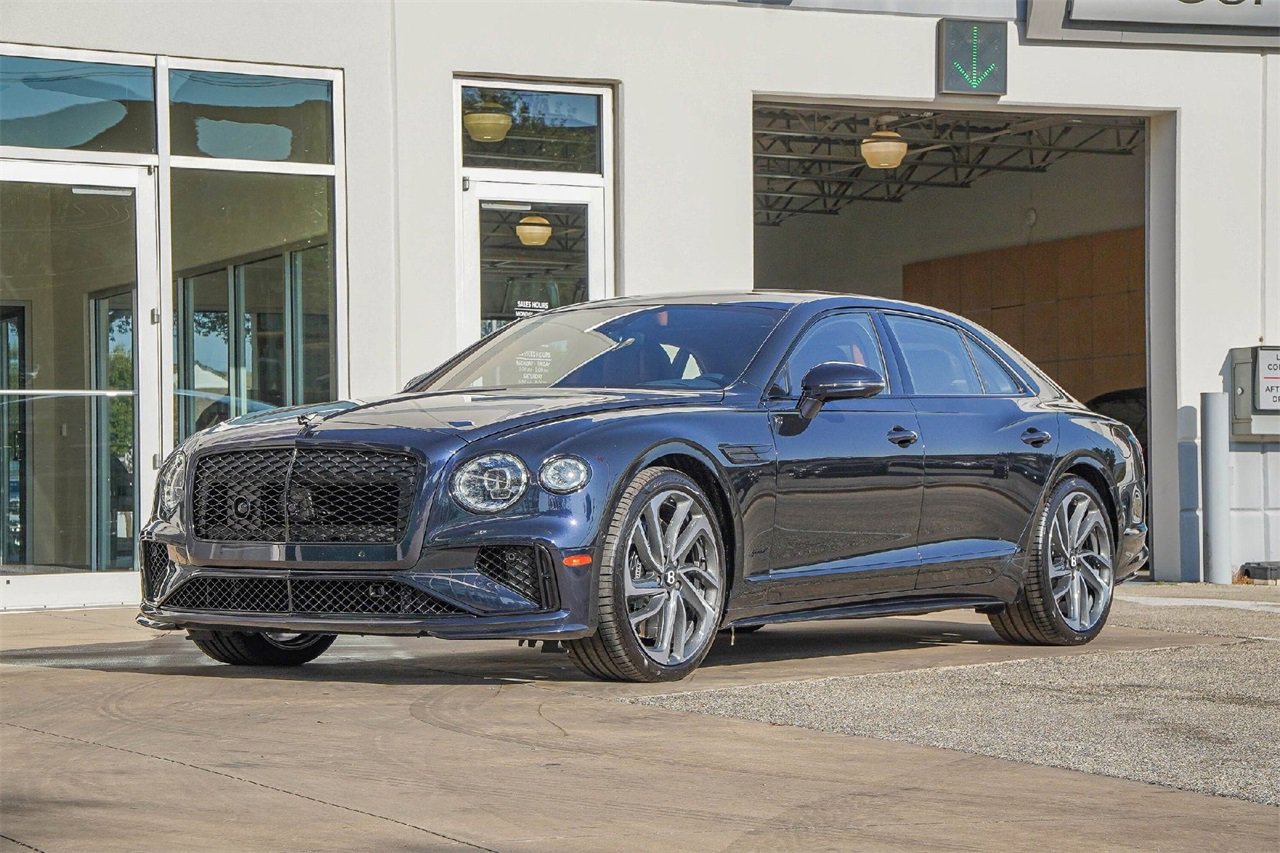 New 2026 Bentley Flying Spur Plug-In Hybrid image 15