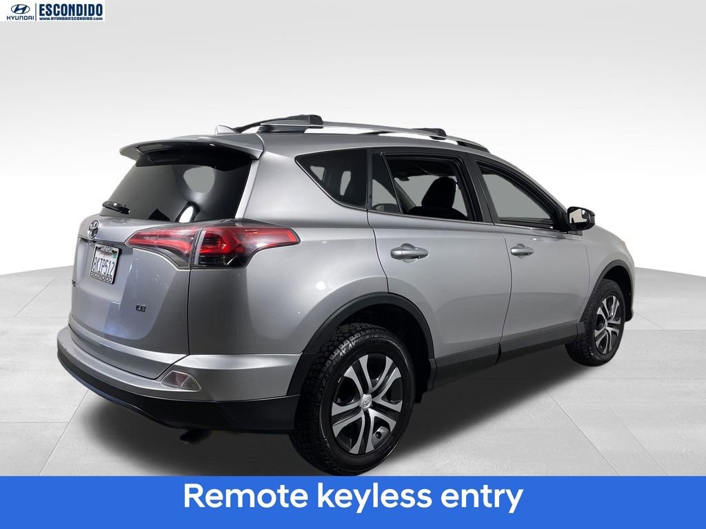 Used 2016 Toyota RAV4 LE FWD image 5