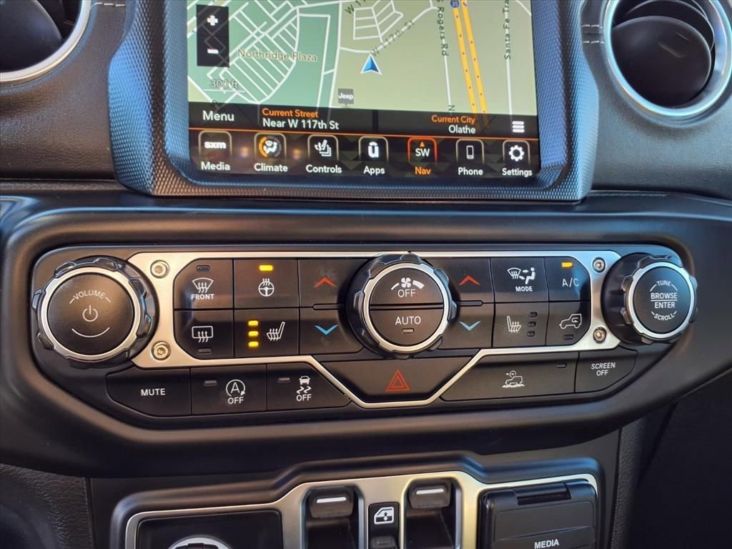 Used 2020 Jeep Gladiator Overland image 8