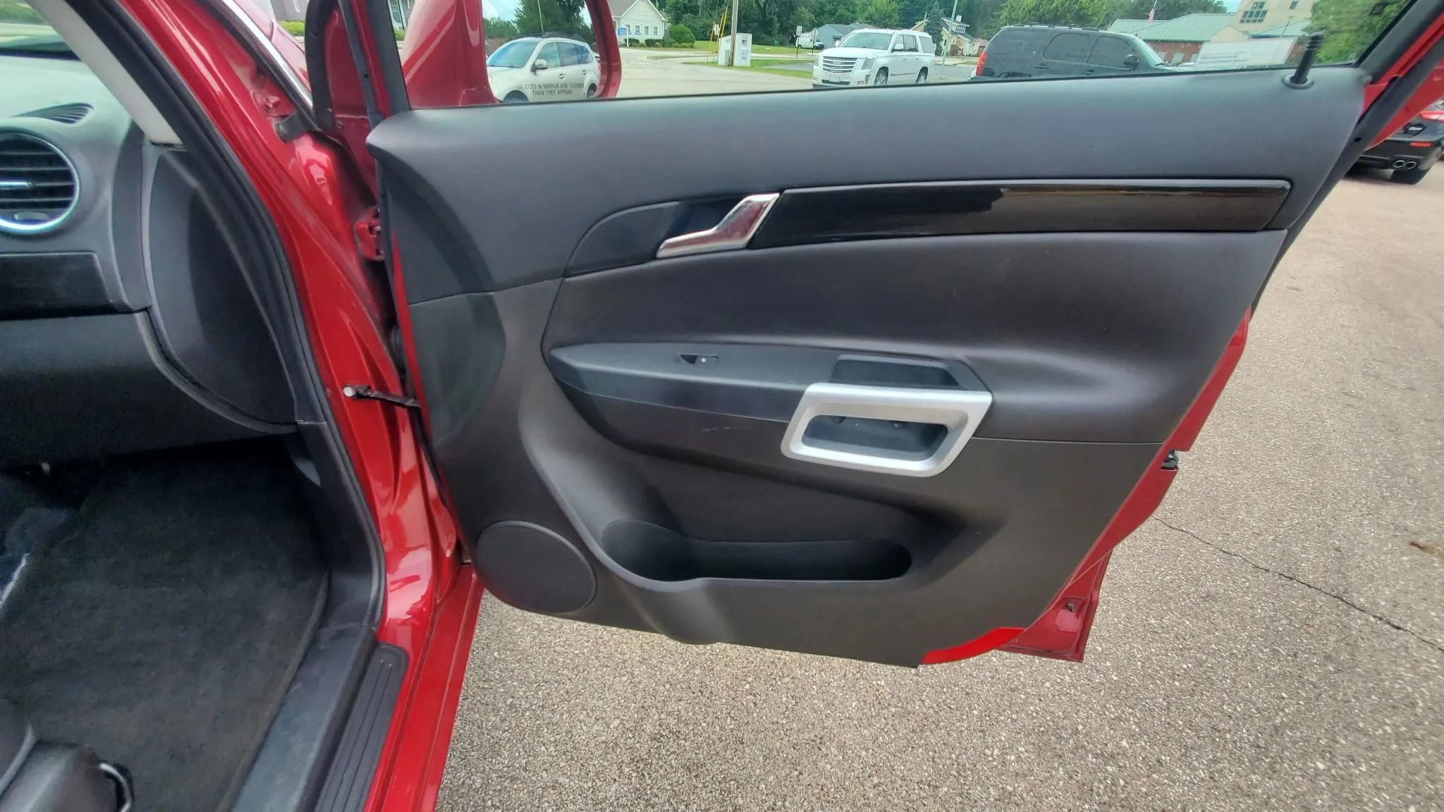 Used 2014 Chevrolet Captiva Sport LTZ FWD image 28