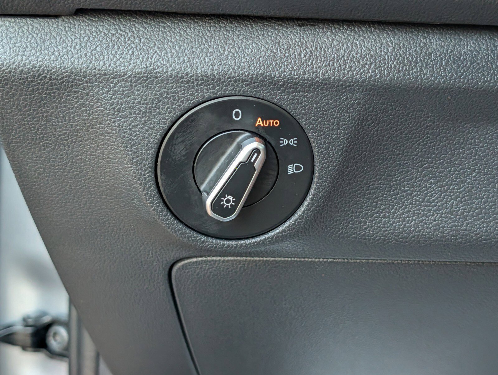 Used 2024 Volkswagen Jetta S FWD image 8