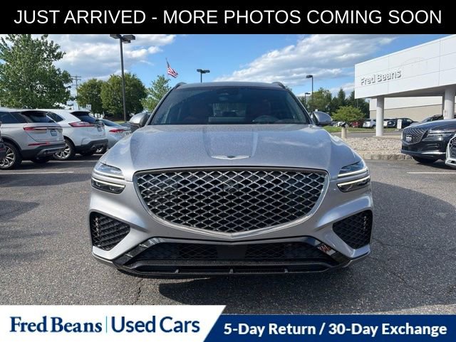 Used 2024 Genesis GV70 2.5T w/ Sport Prestige Package AWD/4WD image 2