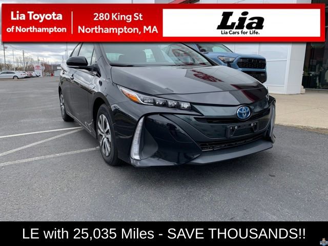 Used 2022 Toyota Prius Prime LE image 1
